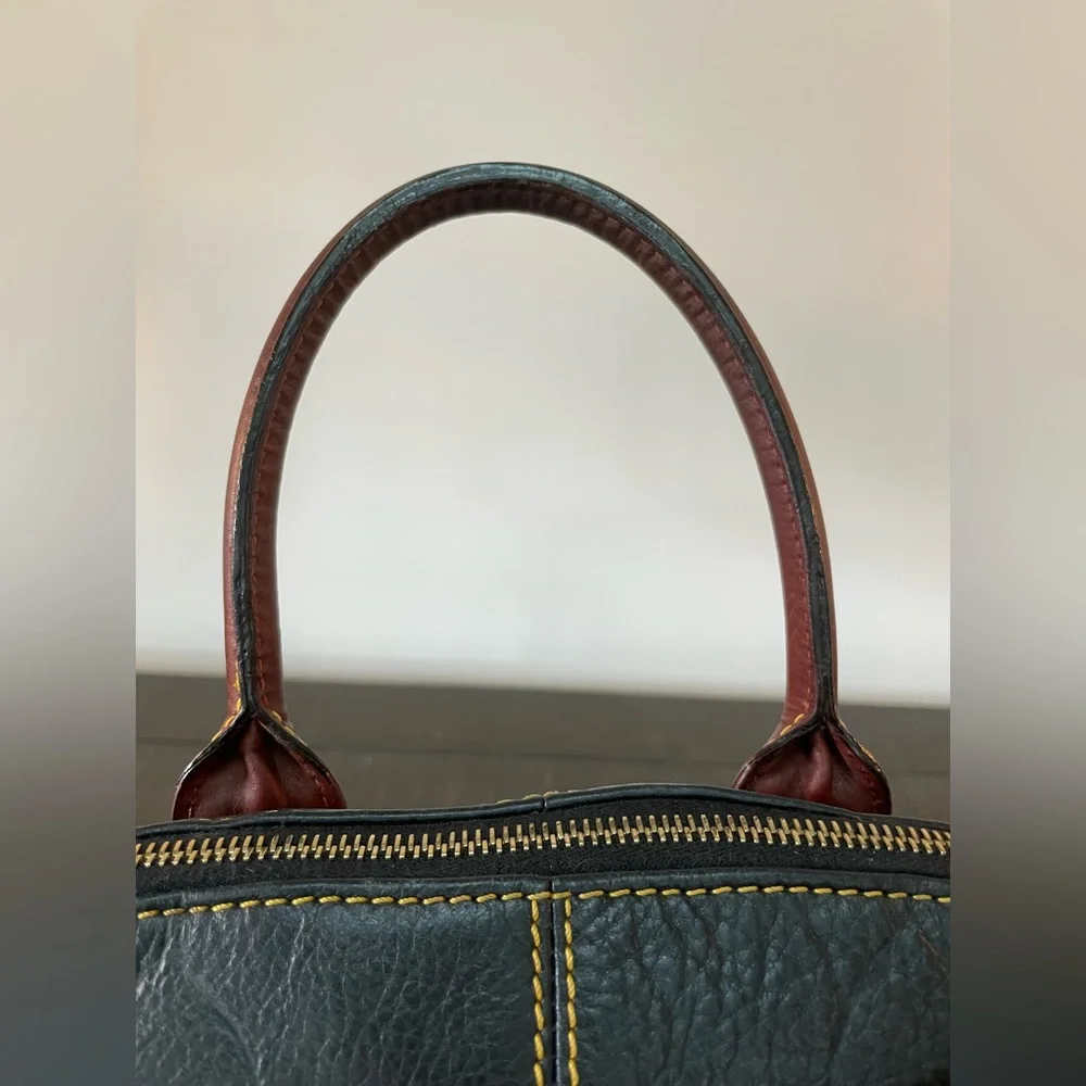 Vintage Dooney and Bourke Mini Satchel J0930427 - Picture 10 of 15